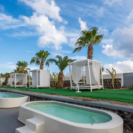 מלון Smy Mediterranean White Santorini (adults Only) 4*
