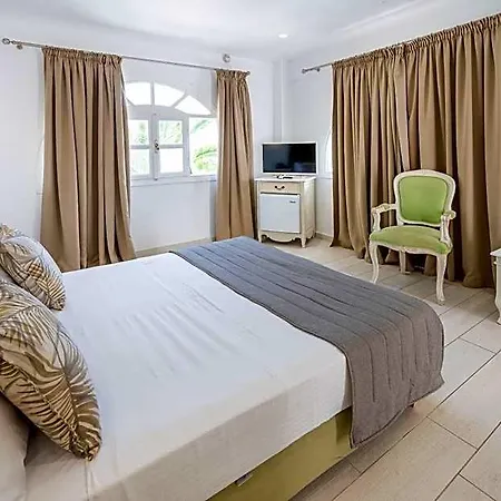Hotel Smy Mediterranean White Santorini (adults Only)
