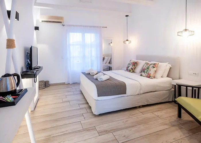 Smy Mediterranean White Santorini (adults Only) ホテル