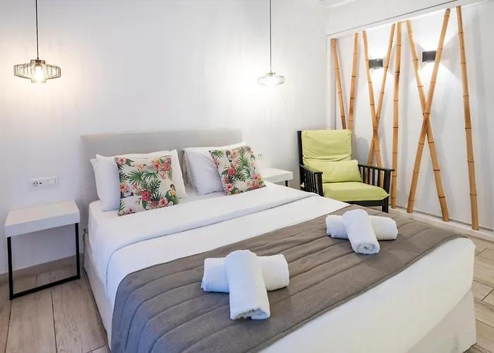 Smy Mediterranean White Santorini (adults Only) ホテル